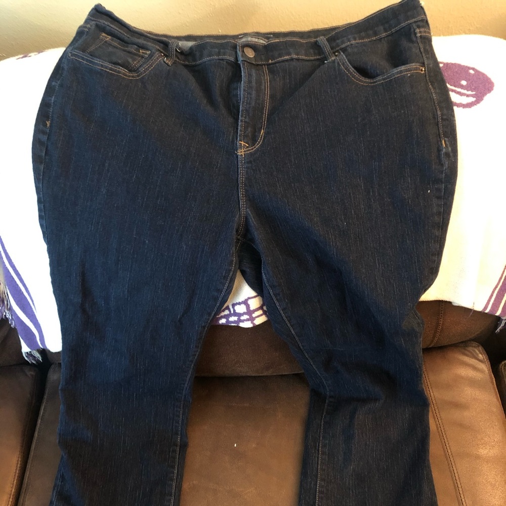 Old Navy Curvy Bootcut jeans